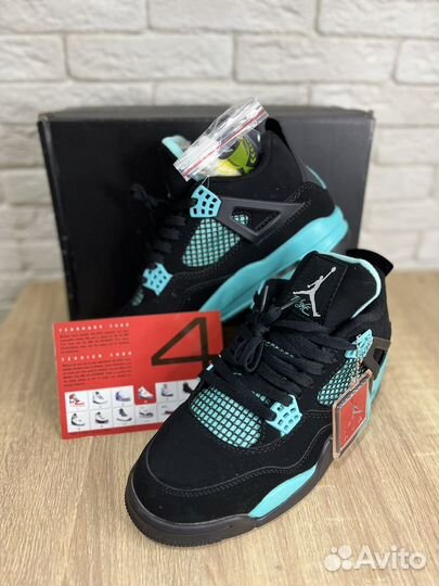 Nike air jordan 4 retro