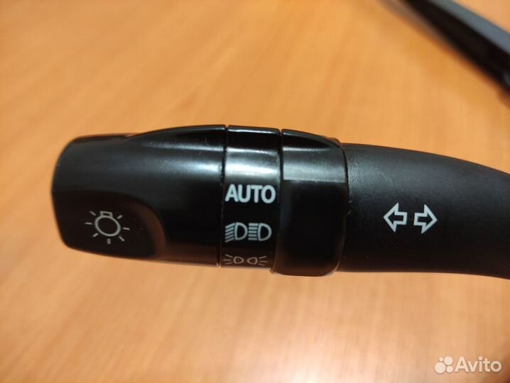 Переключатель указателей поворота/свет Hyundai-Kia