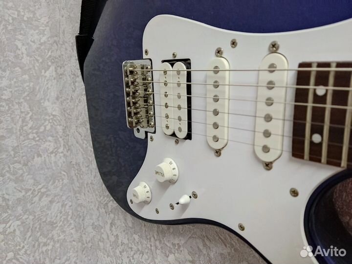 Электро гитара