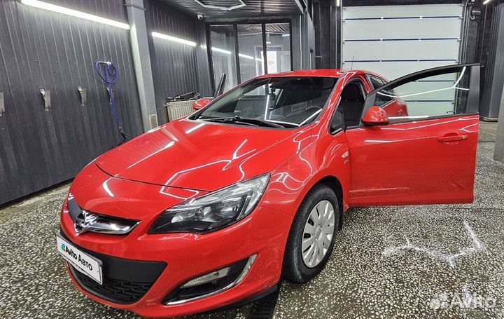 Opel Astra 1.4 AT, 2014, 98 000 км