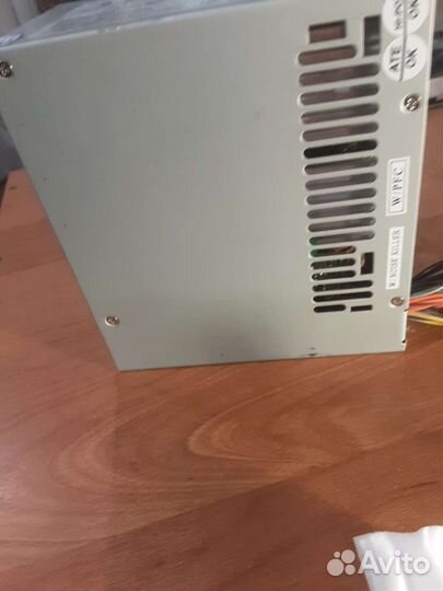 Блок питания на 400W,FSP ATX-400PAF