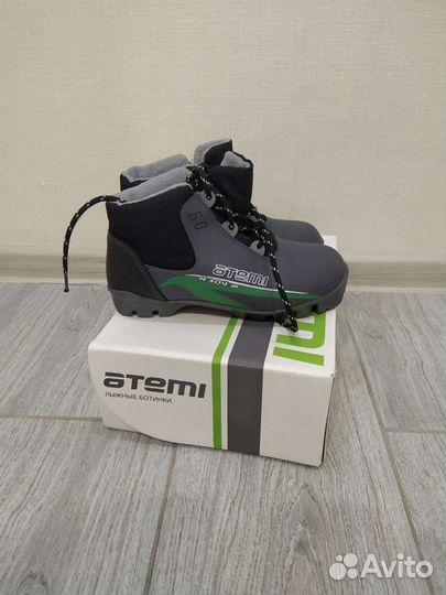 Лыжные ботинки 35 размер