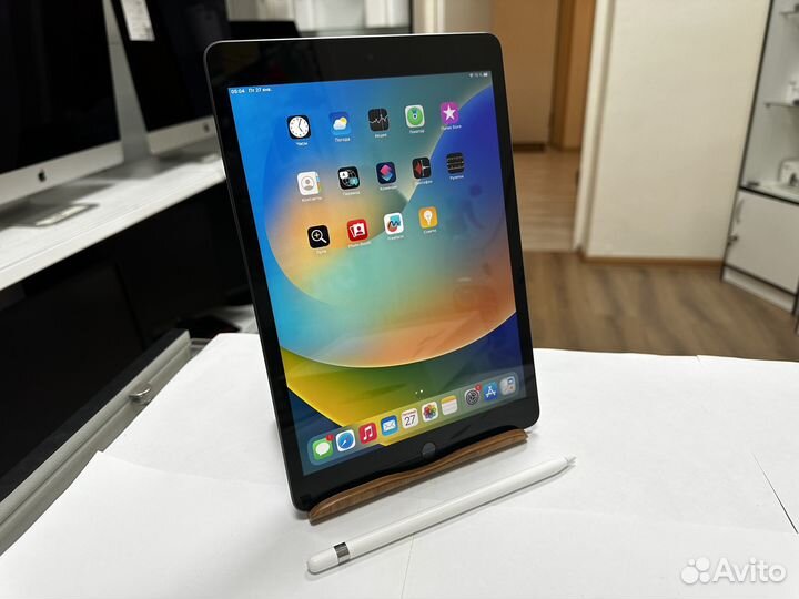 iPad 9 WiFi 64gb + Apple pencil 1st GEN