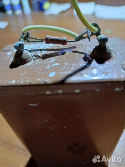 Конденсатор кбг-мн 4мкф 600В