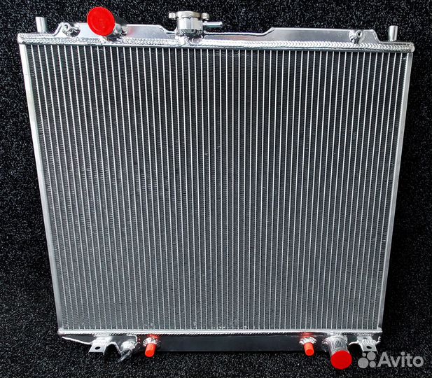 Радиатор алюминиевый 40мм - Mitsubishi Pajero 1993
