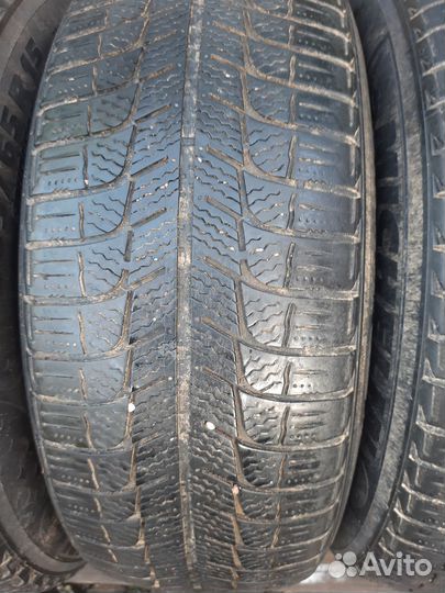 Michelin X-Ice XI3 205/65 R15