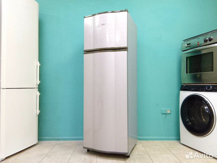 Холодильник бу Whirlpool No Frost. На гарантии