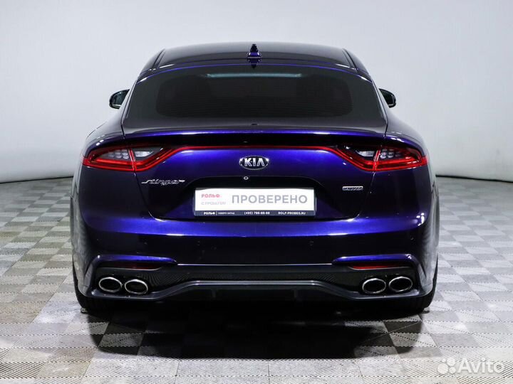 Kia Stinger 2.0 AT, 2019, 120 000 км