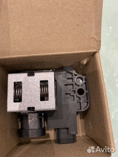 Блок реле ваз/ лада, рено, ниссан