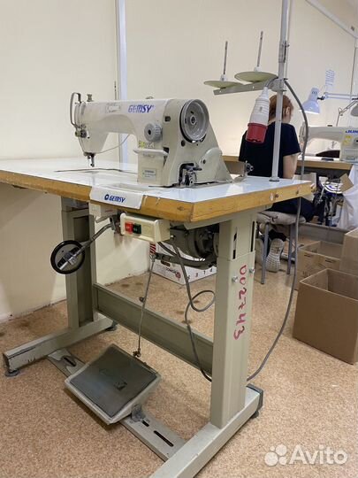 Швейная машина Veritas