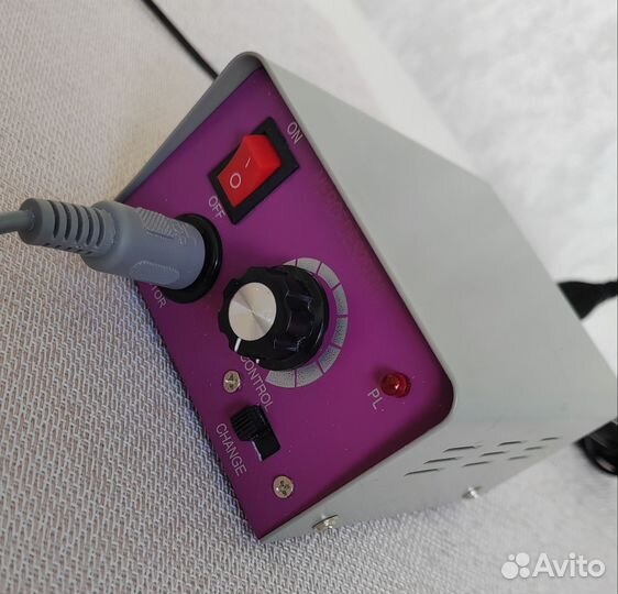 Набор для маникюра(аппарат, лампа, гель лаки)