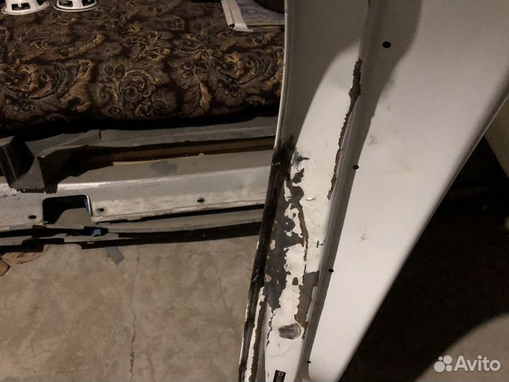 Дверь на лексус LX 450D-570