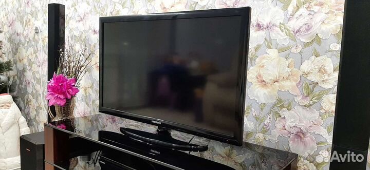 Телевизор Samsung ue32D4003BW