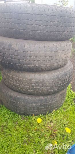 Bridgestone Dueler A/T 265/70 R16