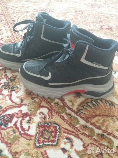 Зимние кросовки