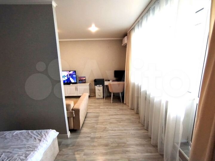 2-к. квартира, 40 м², 3/3 эт.