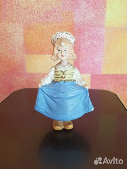 Статуэтка СССР, Качающая золушка