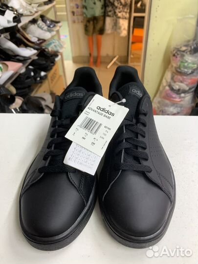 Adidas мужские кроссовки 40-41