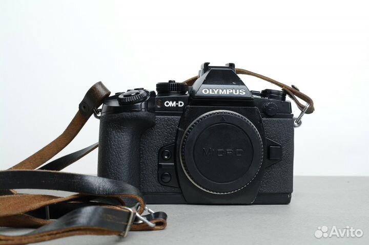 Фотоаппарат Olympus om d e m1 body