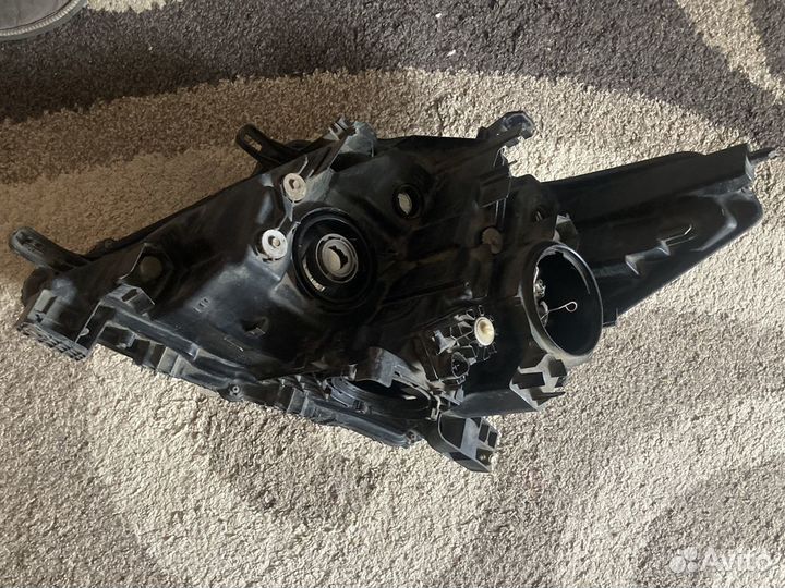 Фарa Nissan patrol y62