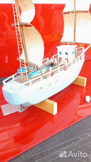 Модель корабля