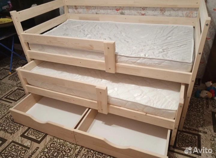 Детская двухъярусная кровать выдвижная без покраск