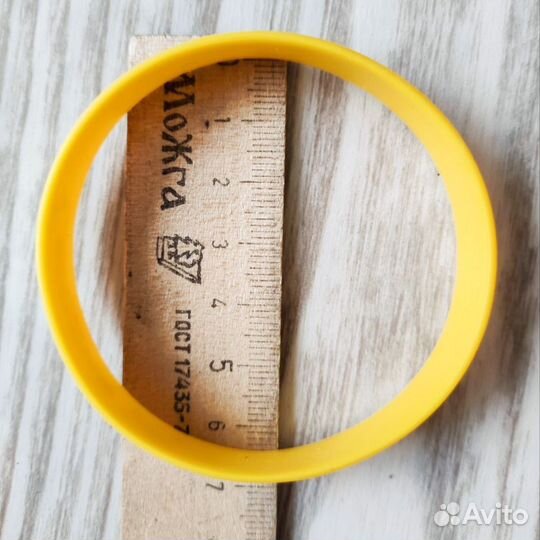 Силиконовый браслет