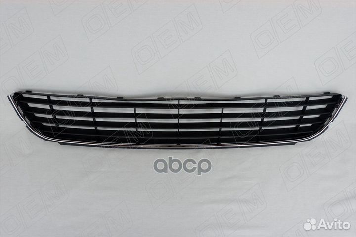 Решетка в бампер нижняя Volkswagen Golf 6