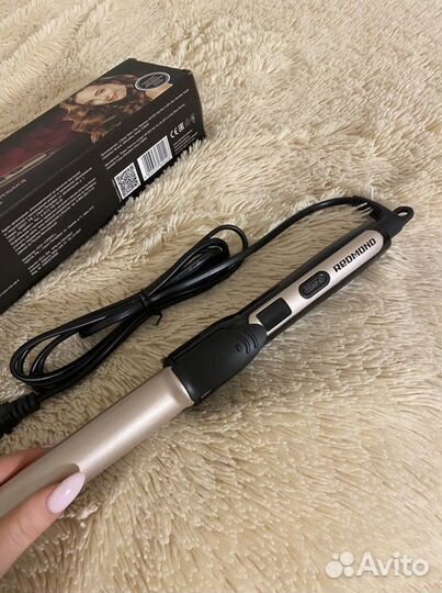 Плойка для завивки волос