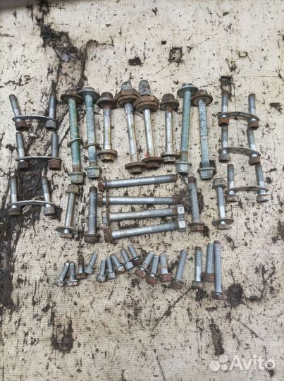 Болты развальные Ауди А4 б8 a6 c6 ollroad