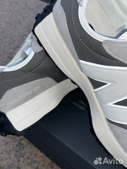 Кроссовки New balance 327 нью бэланс