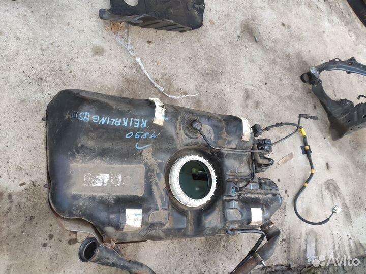 Бак топливный Шевроле Авео Т300 Chevrolet Aveo