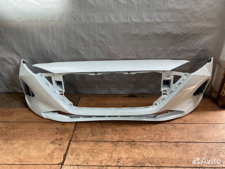 Бампер передний белый Hyundai Solaris 2020