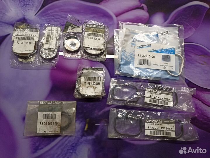 Прокладки впускного коллектора, заглужки Renault