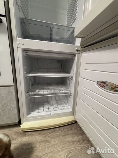 Холодильник Атлант двухкамерный бу