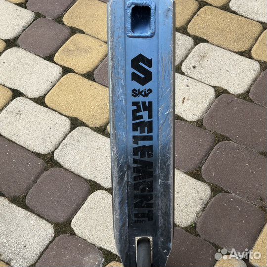 Трюковой самокат