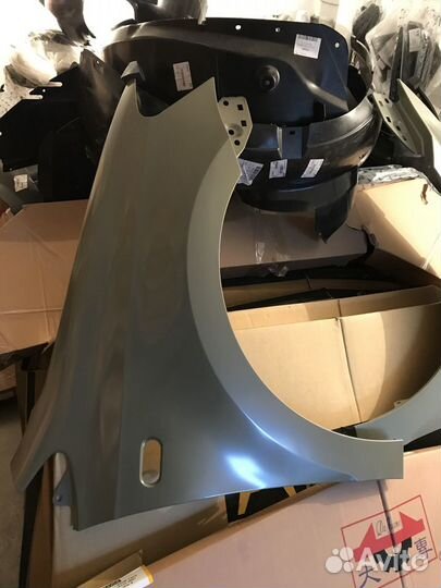 Крыло переднее фольксваген поло в наличие