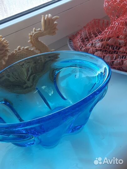 Вазы купоросное стекло