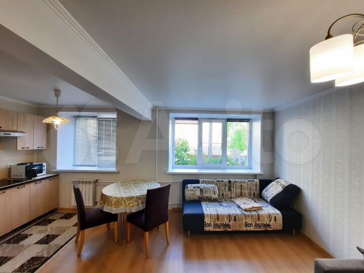 Квартира-студия, 33 м², 1/4 эт.