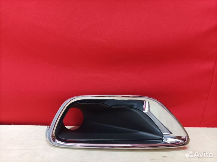 Окантовка птф левая Jeep Grand Cherokee вк2 2010