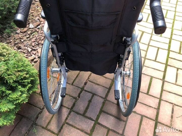 Инвалидная коляска прочная прогулочная