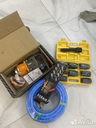 Гайковерт пневматический