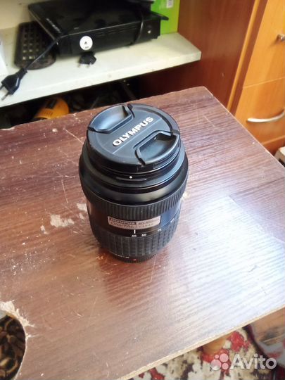 Объектив Olympus Zuiko Digital 40-150 mm