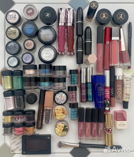 Набор косметики для визажиста