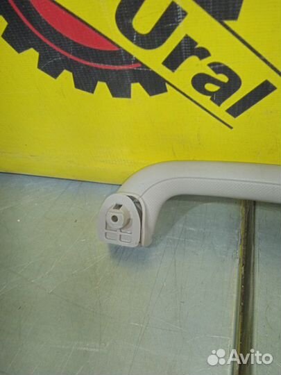 Ручка внутренняя потолочная Kia Ceed Ed хэтчбек