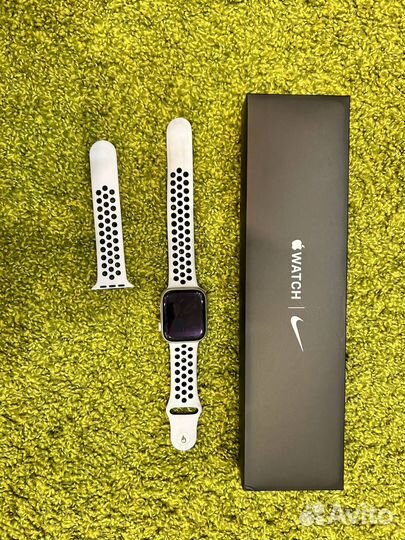 Часы apple watch 7 45 mm nike