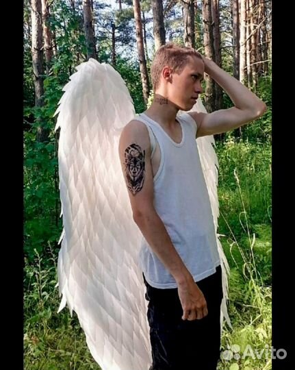 Крылья ангела белые