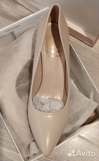 Туфли женские 38 размер бежевые