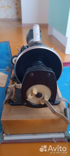 Швейная машинка бу ручная