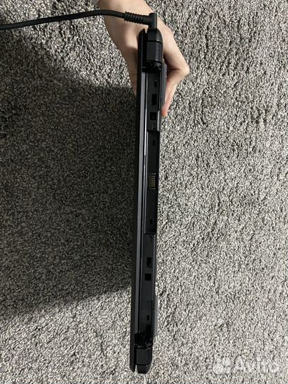 Продаю ноутбук HP 14-bs000ur